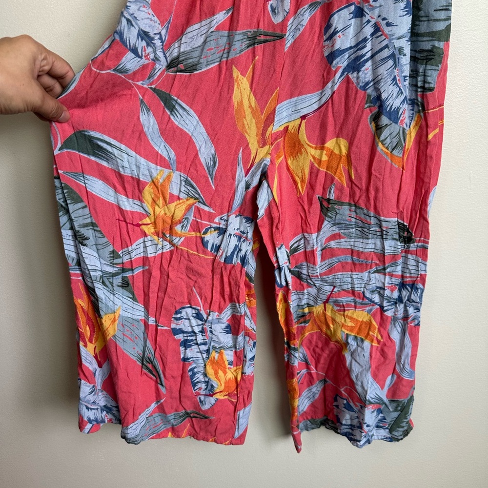 Patrons of Peace Red Tropical Floral Jumpsuit Size S • Boho Wide Leg Romper - Picture 4 of 7